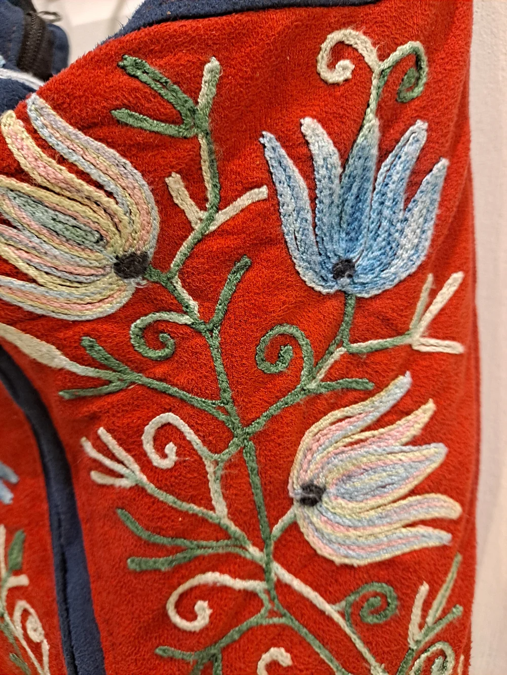 Artisan Nepal Vintage Embroidered Red Floral Shoulder Bag Navy Trim Suede-like